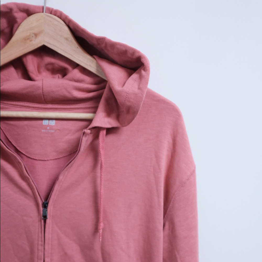 [Uniqlo] Salmon Zip-Up